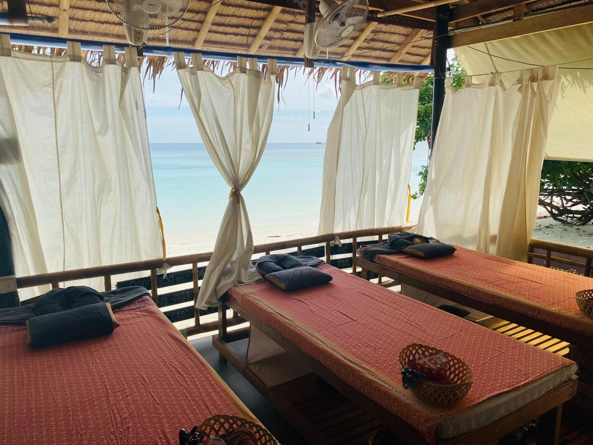 Bella Vista Beach Resort Koh Lipe Ngoại thất bức ảnh