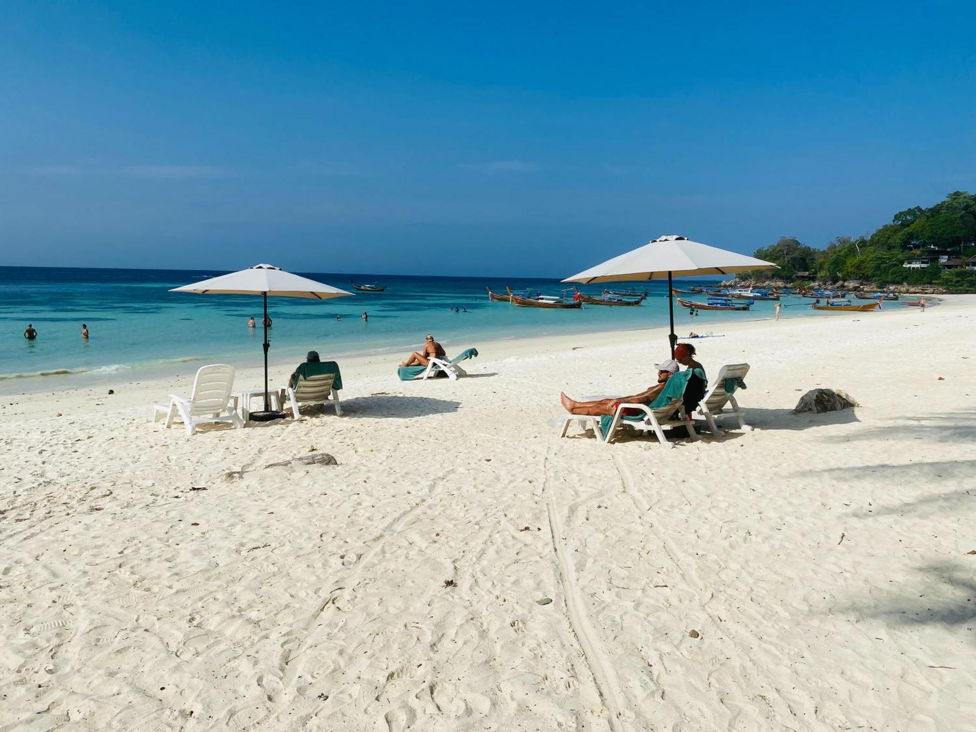 Bella Vista Beach Resort Koh Lipe Ngoại thất bức ảnh